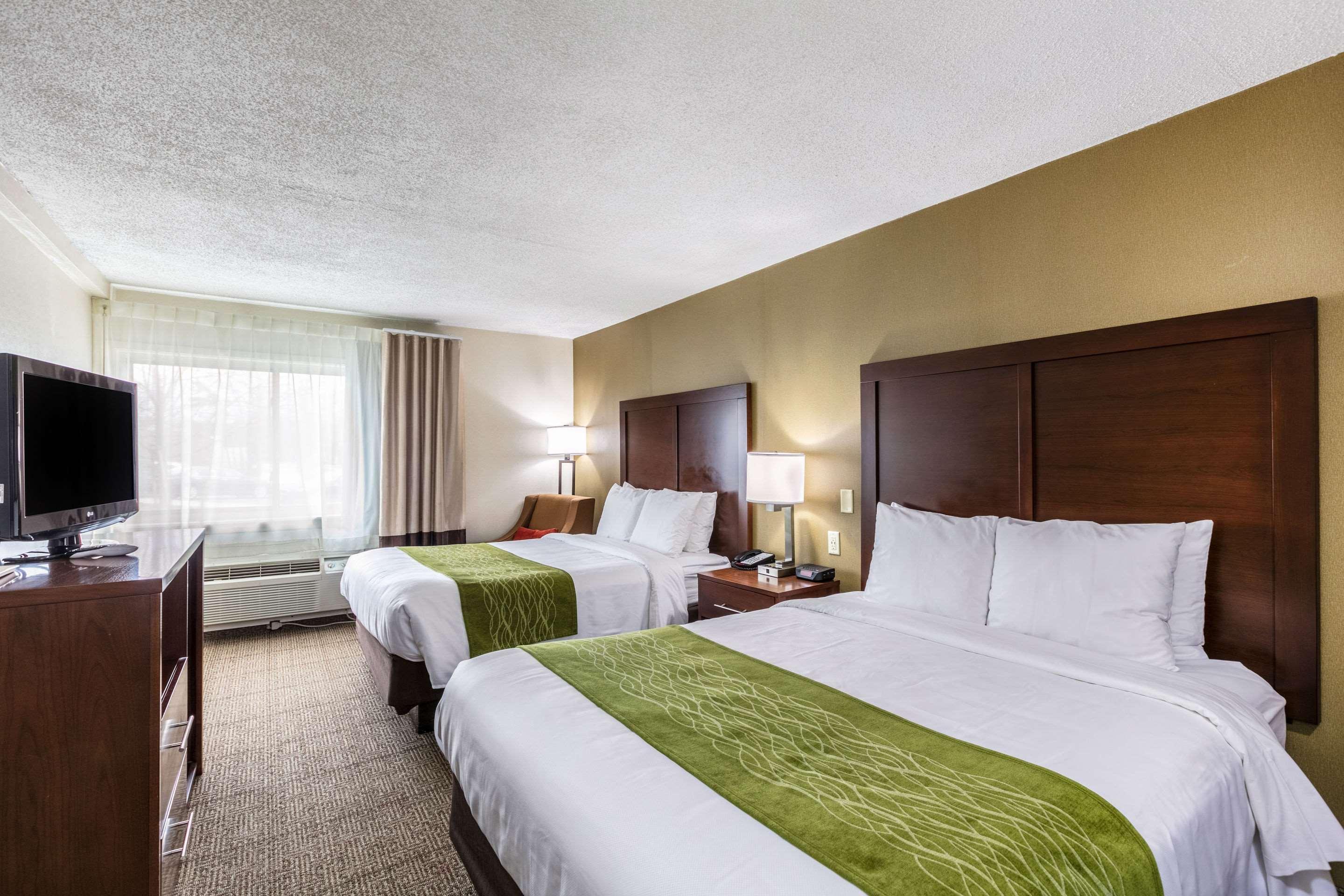 Comfort Inn Medford-Long Island エクステリア 写真