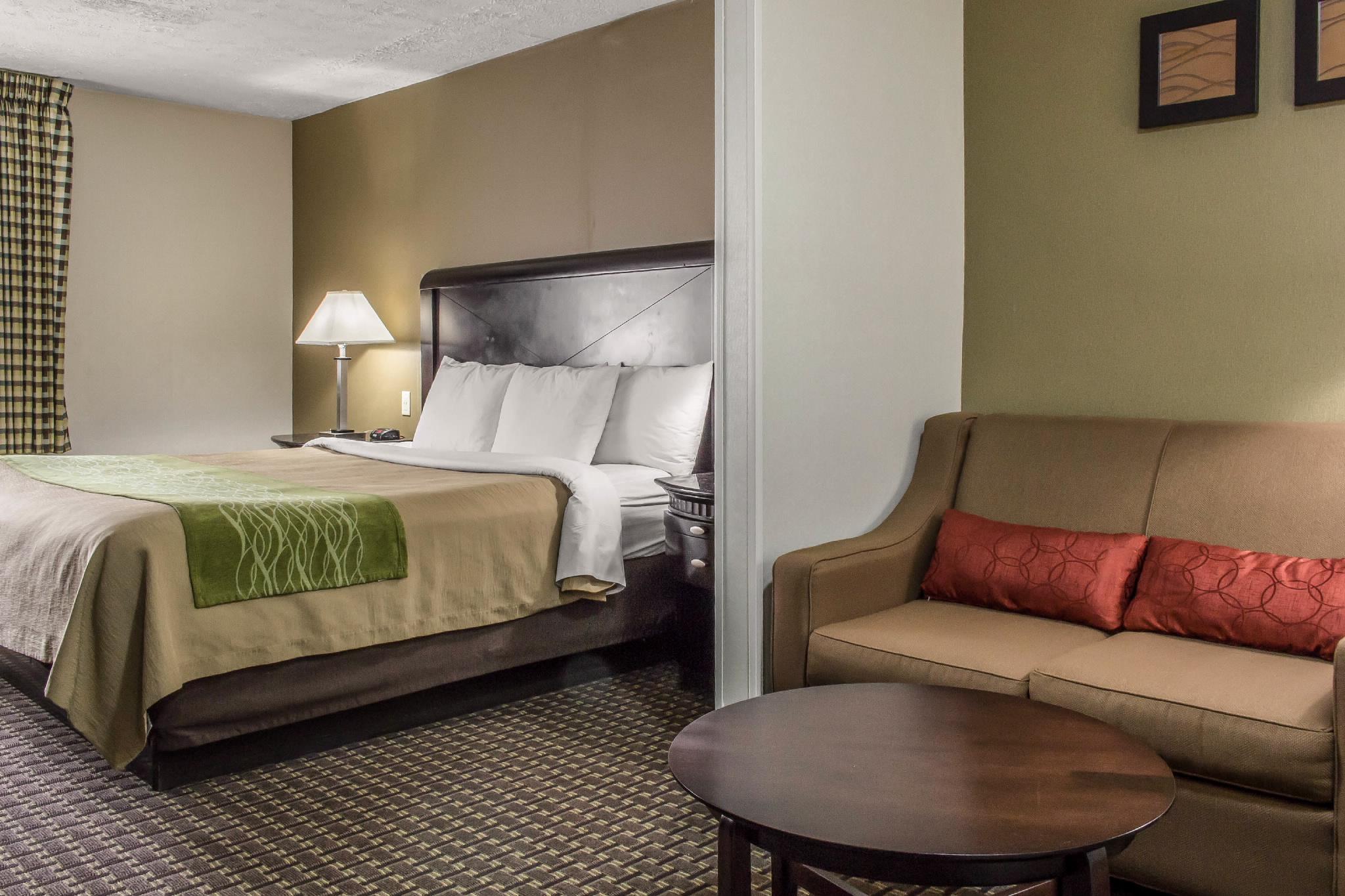 Comfort Inn Medford-Long Island エクステリア 写真