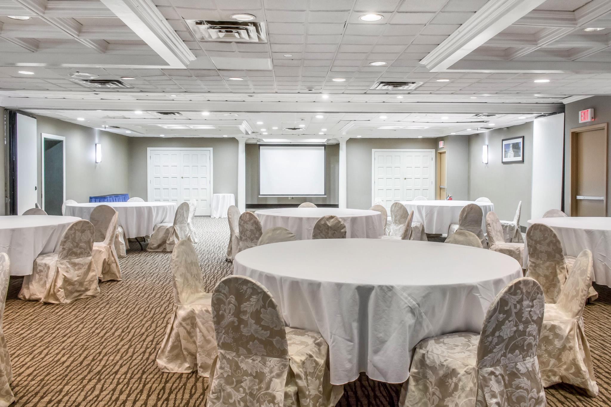 Comfort Inn Medford-Long Island エクステリア 写真