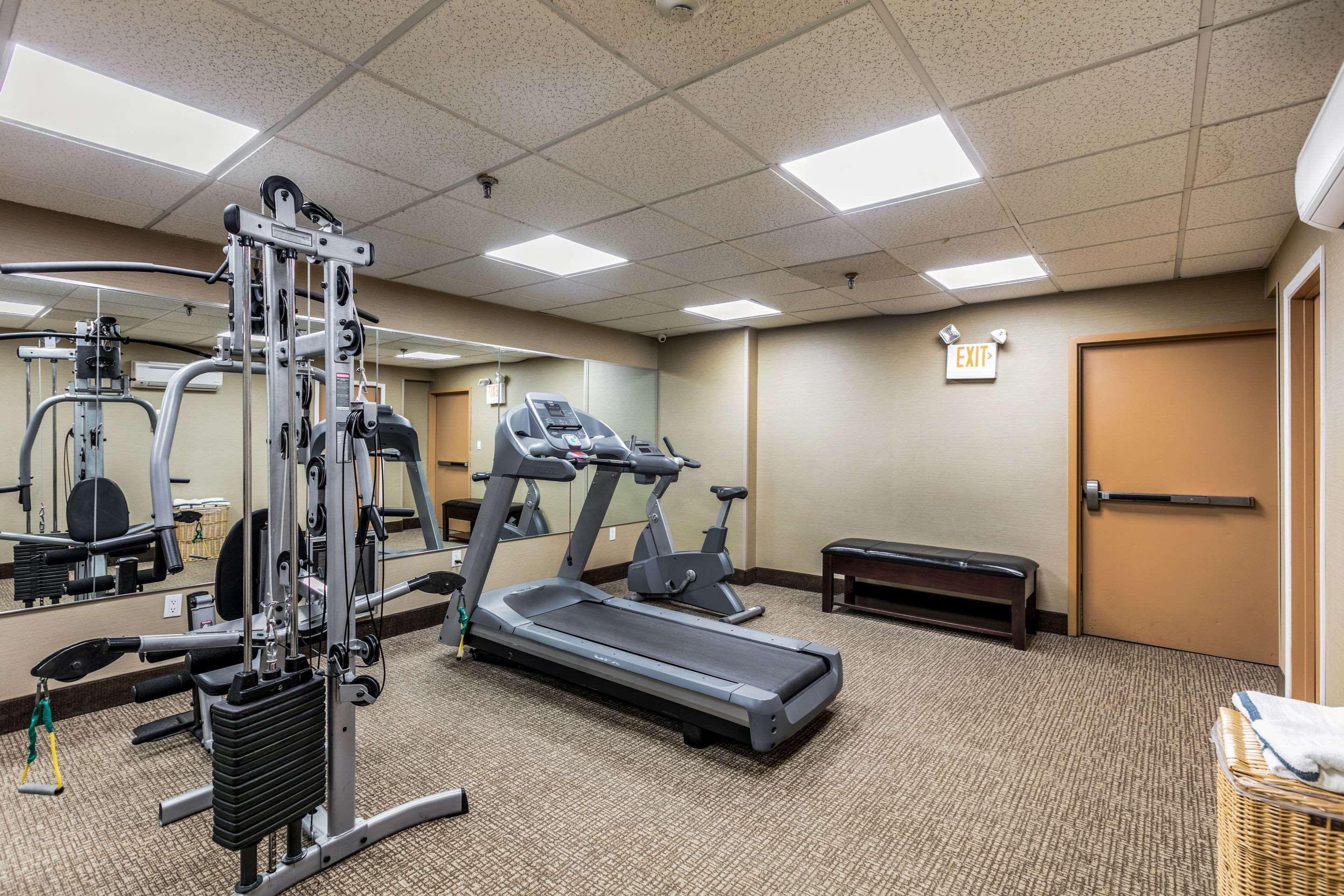 Comfort Inn Medford-Long Island エクステリア 写真