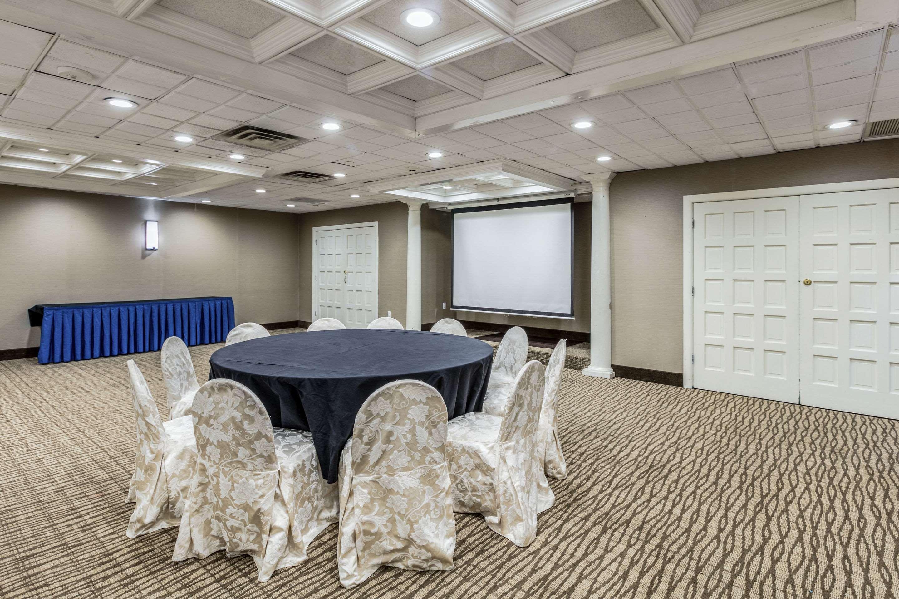 Comfort Inn Medford-Long Island エクステリア 写真