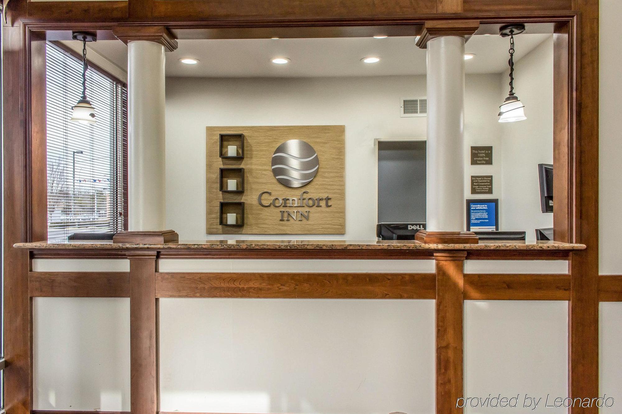 Comfort Inn Medford-Long Island エクステリア 写真