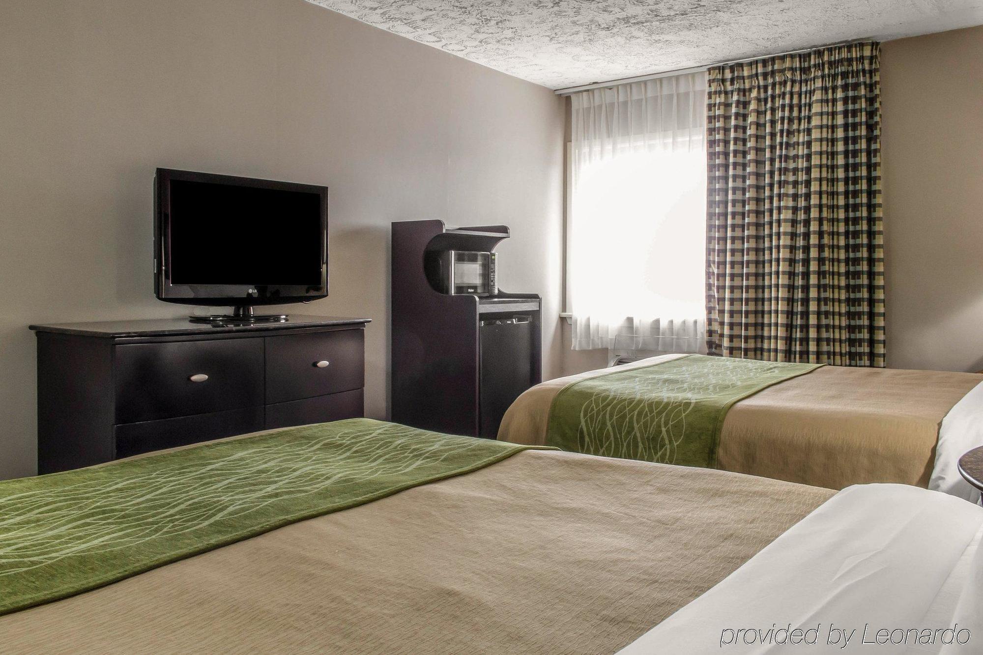Comfort Inn Medford-Long Island エクステリア 写真